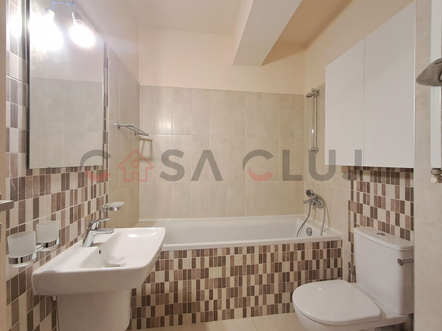 2 camere, Etaj 1, Bloc Nou, Intre lacuri!! - Poză 9