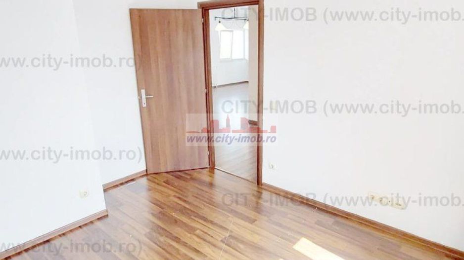 Vanzare  Apartament  trei  camere Baneasa cu terasa de 50 mp - Poză 23