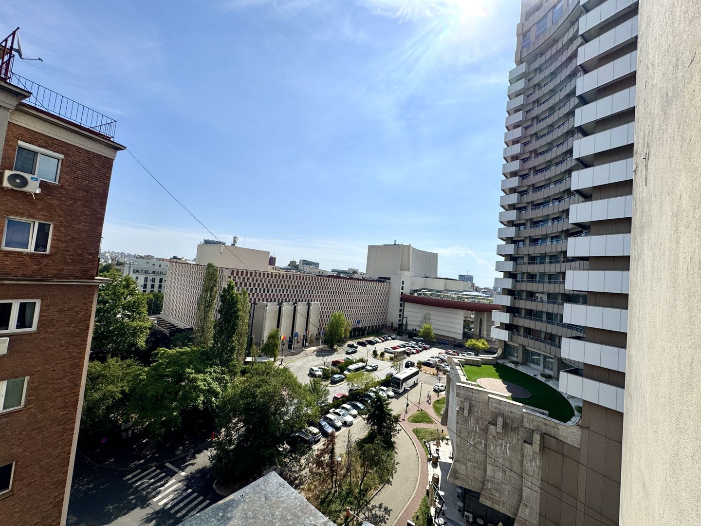 Apartament 3 camere | Universitate | 100 mp - Poză 2