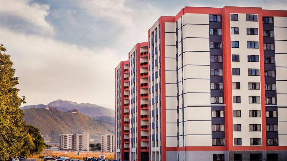 Apartament 3 camere | Tractorul | Isaran - Poză 1