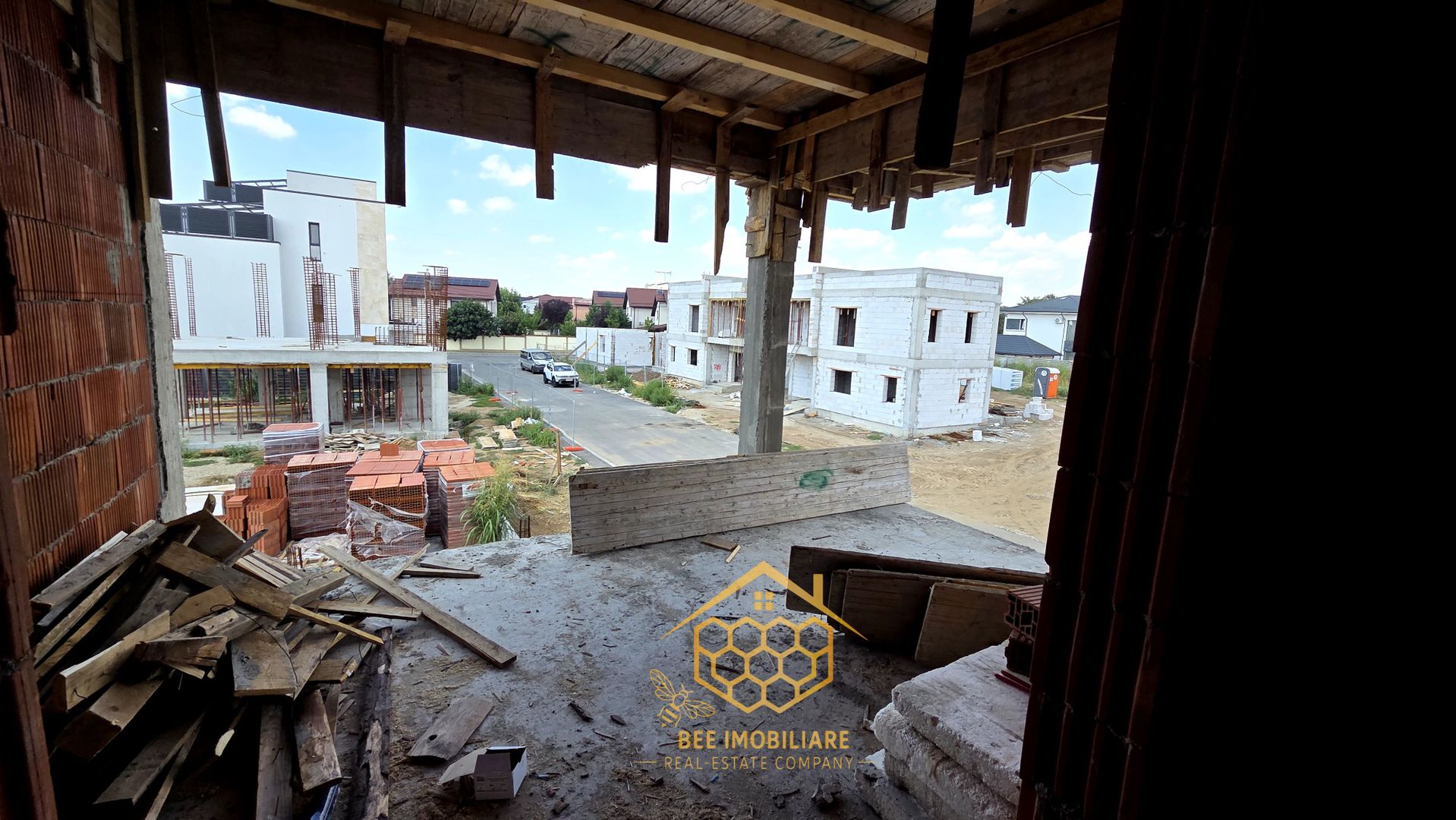 Casa P+1 pe strada Stegan Cel Mare - Carcea - Toate Utilitatile - Poză 12