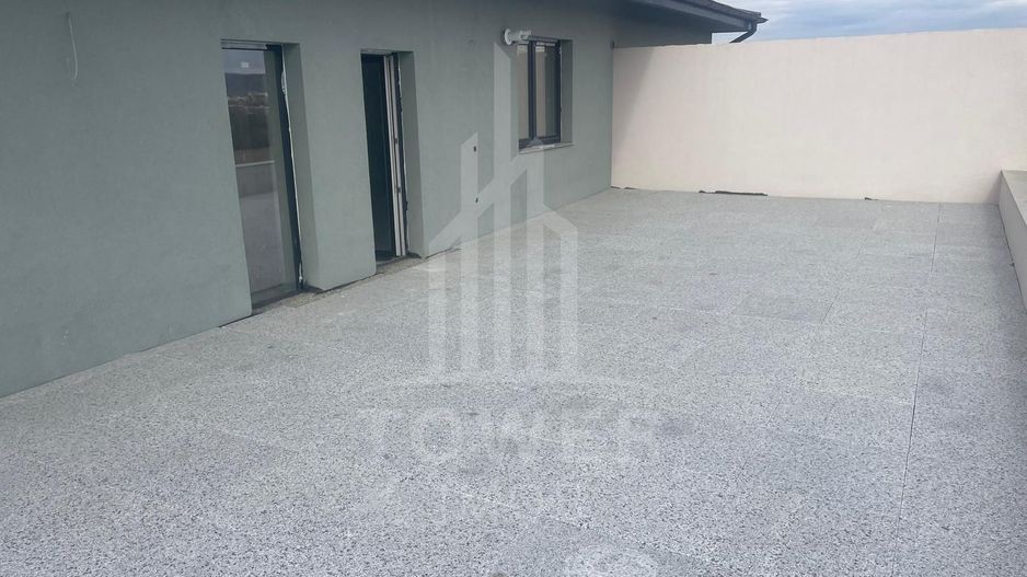 Penthouse de vanzare cu terasa de 94 mp - Poză 3