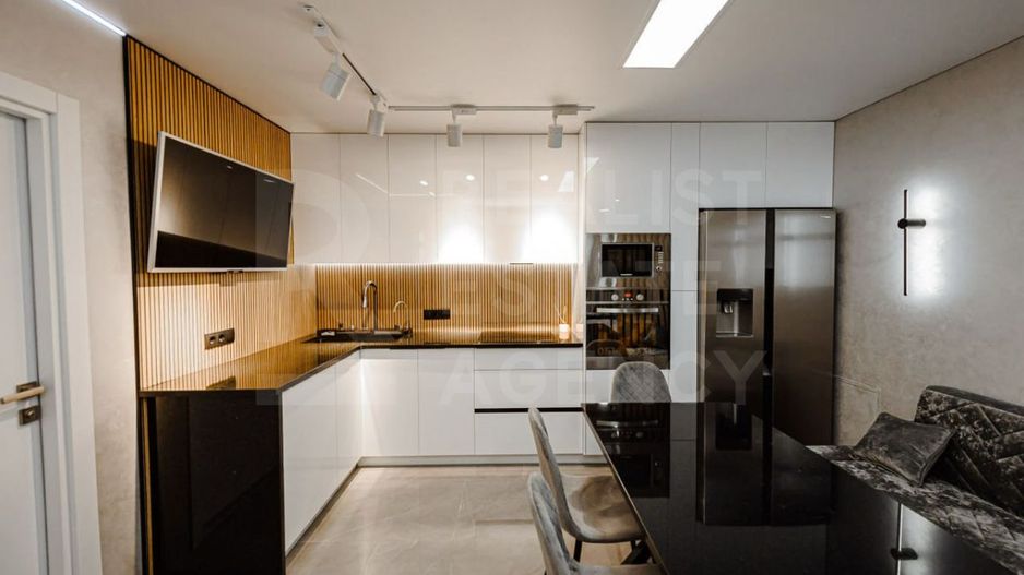 Vânzare, apartament, 2 camere, str. Ion Buzdugan, Buiucani - Poză 1