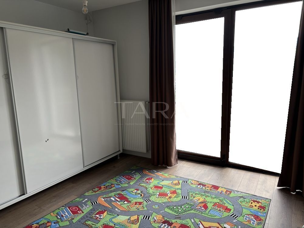 Apartament luminos cu 2 camere, nișă și 2 balcoane. - Poză 4