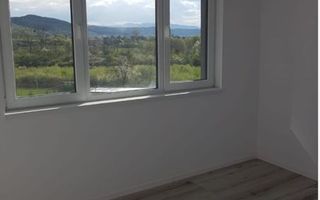 Apartament 3 camere de vanzare in Zona BMW / Floresti - Poză 7