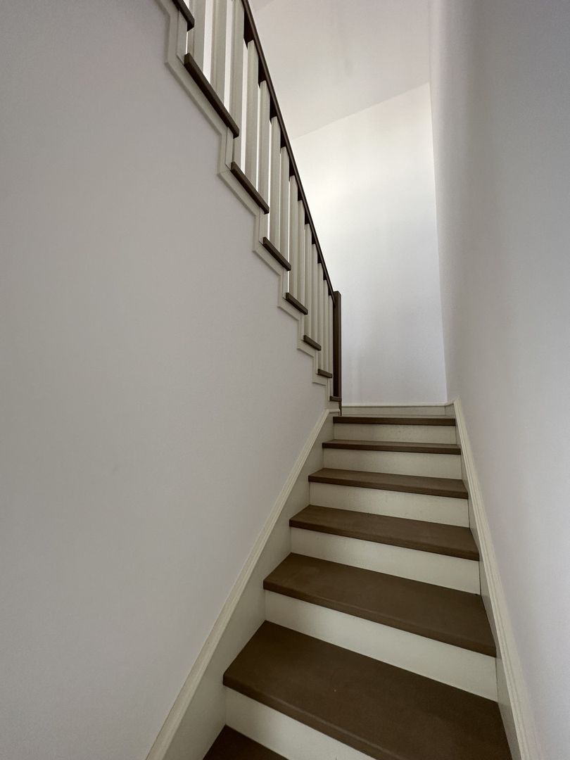 Casa cu 4 camere - Dumbarvita - Poză 15