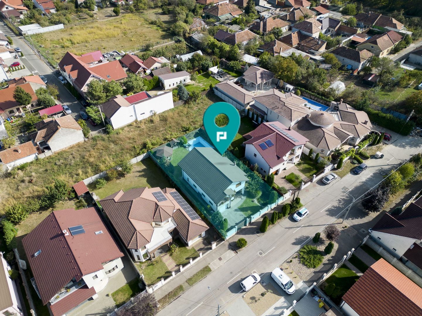 Vilă cu 5 camere de vânzare în zona Aradul Nou - Poză 2