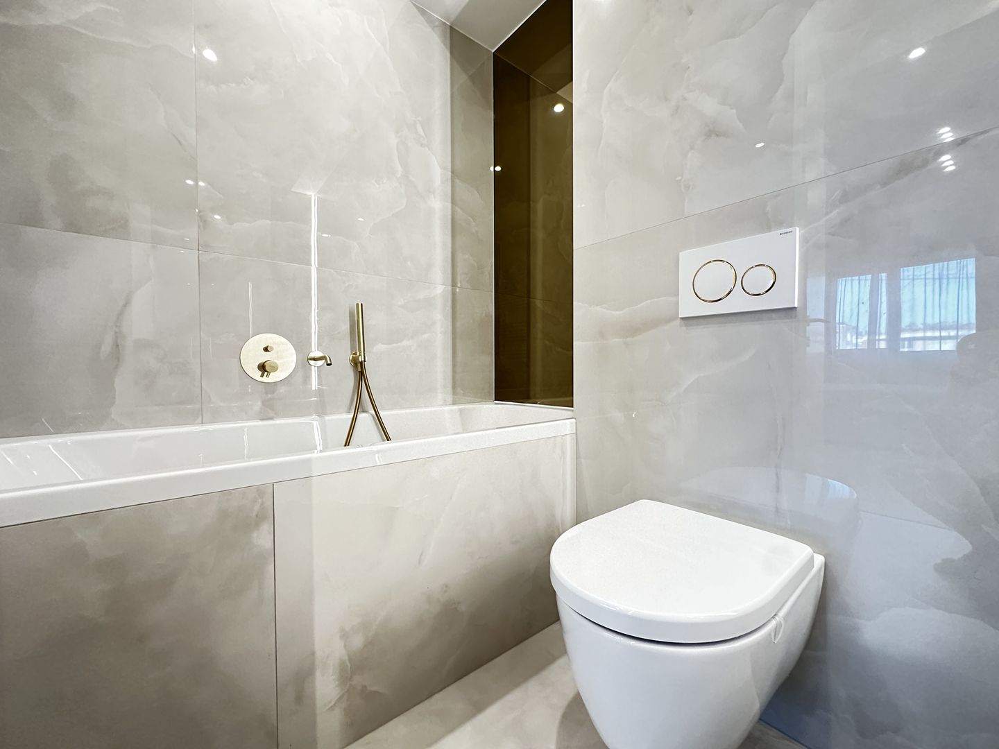 Chirie apartament 2 camere I Cortina North I  vedere liberă - Poză 14