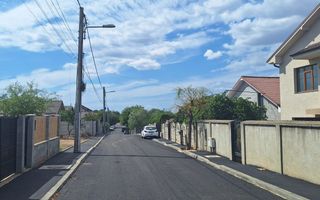 Teren intravilan imprejmuit cu gard de beton de vanzare - Poză 18