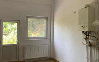 Catelu-Casa S+P+1+M - 14 Camere-1550 Teren - Poză 4