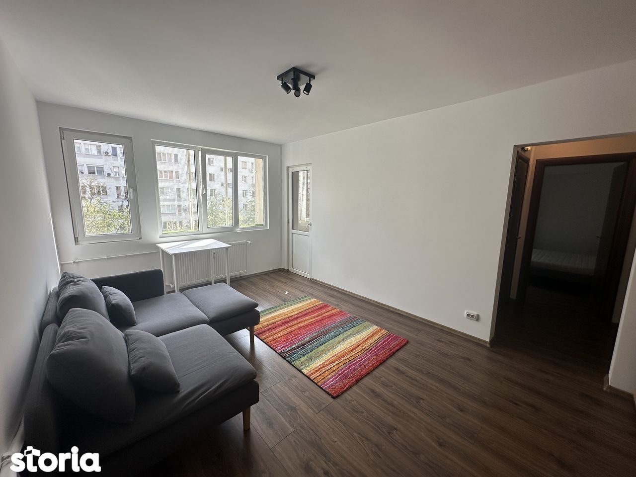 2 camere Baba Novac, parcare inclusa, balcon generos, pet friendly - Poză 3