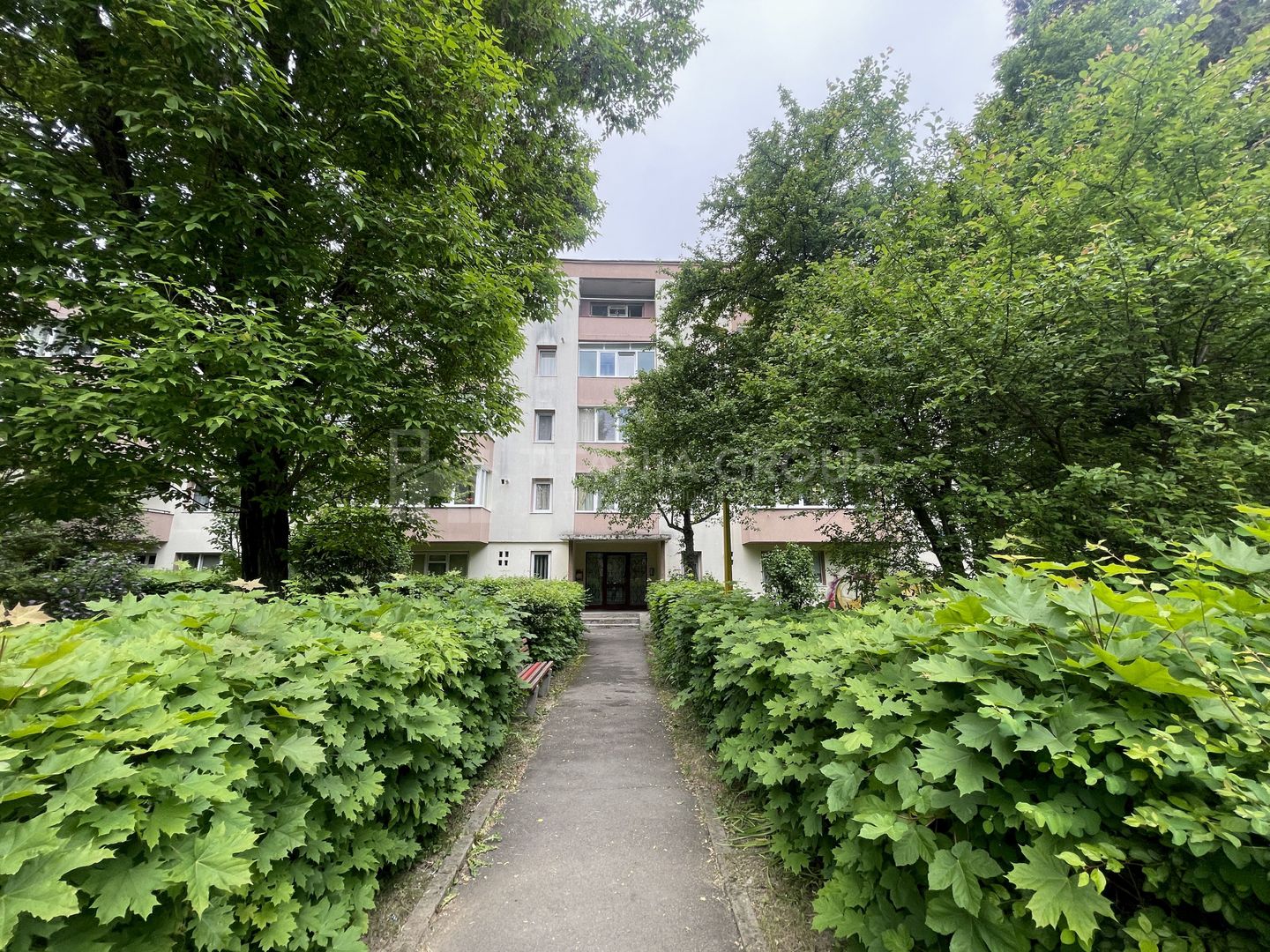 Oferta rezervata!!Apartament 2 camere semidecomandat - Poză 13