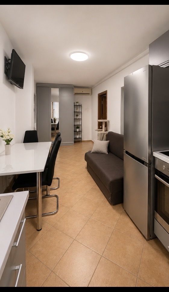 Apartament de vanzare mobilat si utilat - Poză 4