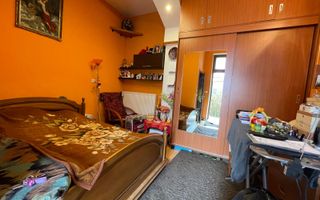 Vând apartament 2 camere la casa cu curte in centru Clujului! Parcare! - Poză 4