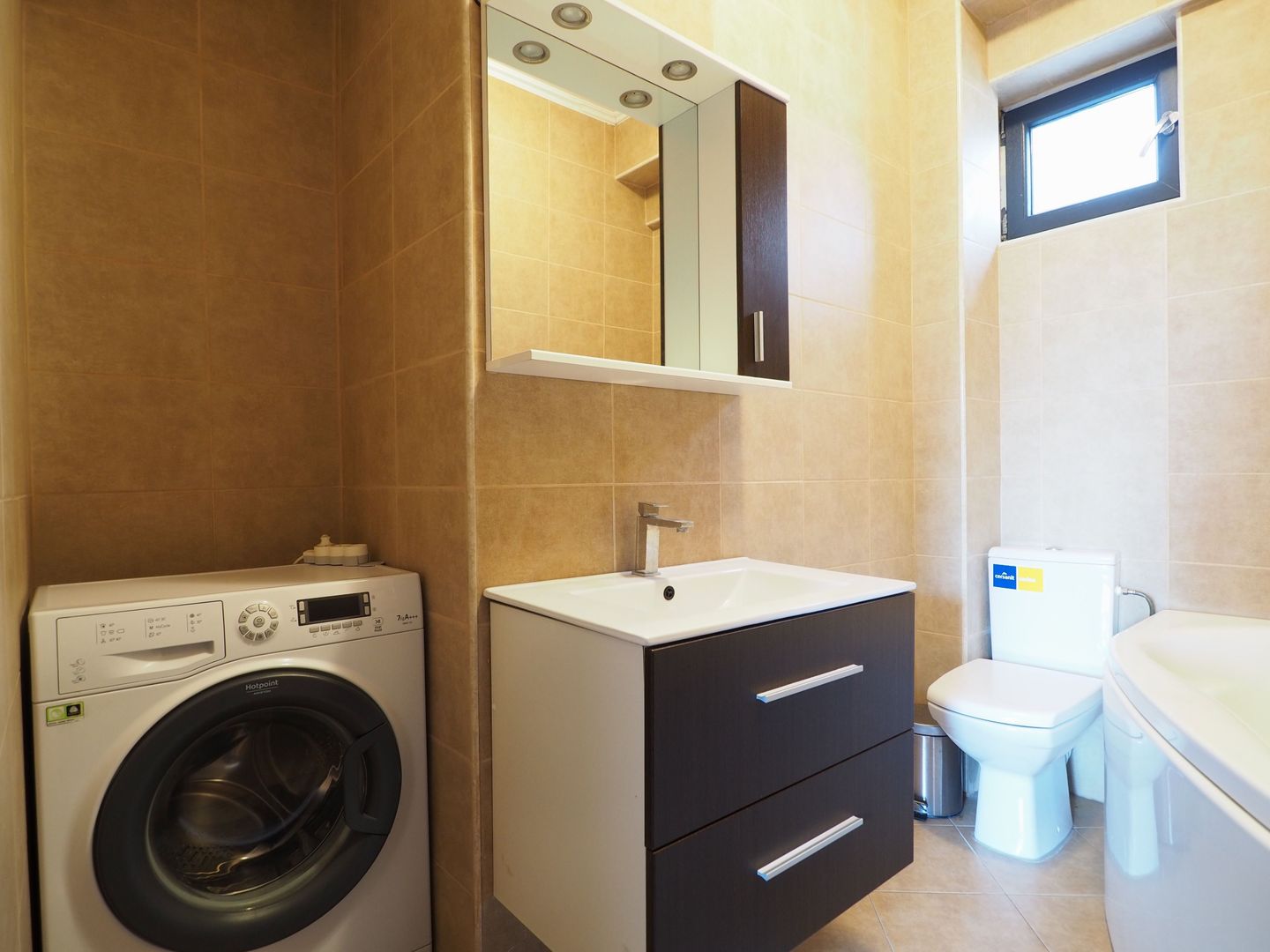 Vanzare 2 camere complet mobilat si utilat-Bucurestii Noi metrou - Poză 8