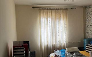 Apartament cu 3 camere Drumul Taberei (Bloc din 1980) - Poză 1