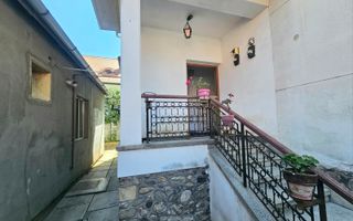 Casa Sibiu central 5 camere, 4 bai - Poză 6