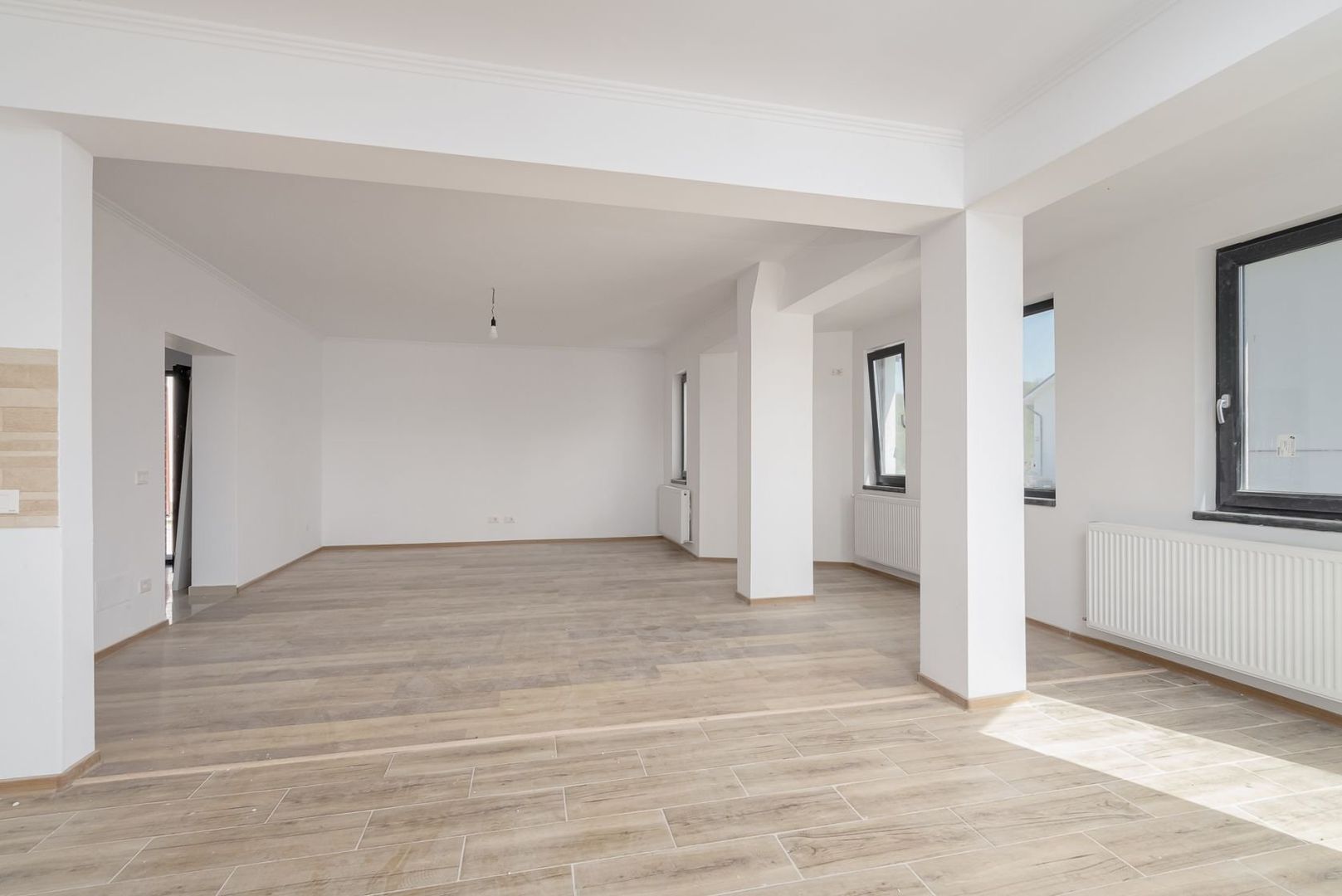 Refugiu Elegant lângă Pădurea Snagov: Casa Visurilor Tale (T2) - Poză 7