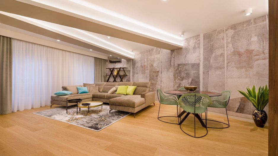 Apartament deosebit 4 camere complet mobilat si loc de parcare inclus - Poză 3