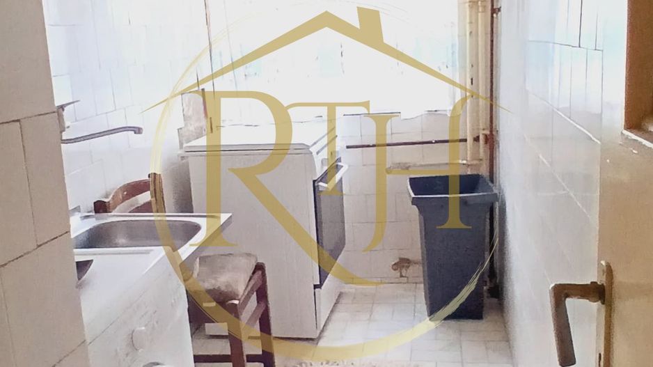 Oferim spre vanzare un apartament cu 4 camere in zona Dacia - Poză 11