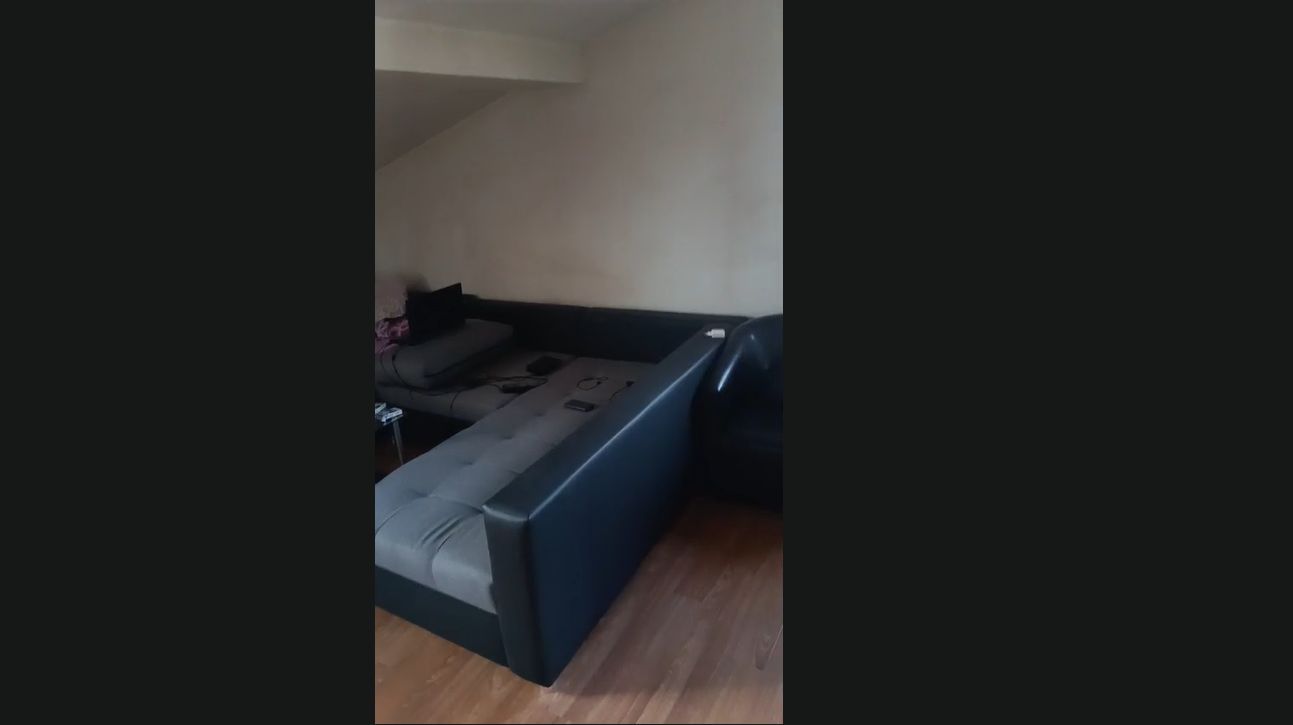 De vanzate - apartament 2 camera ( Mansarda) -zona Centrala - Poză 18