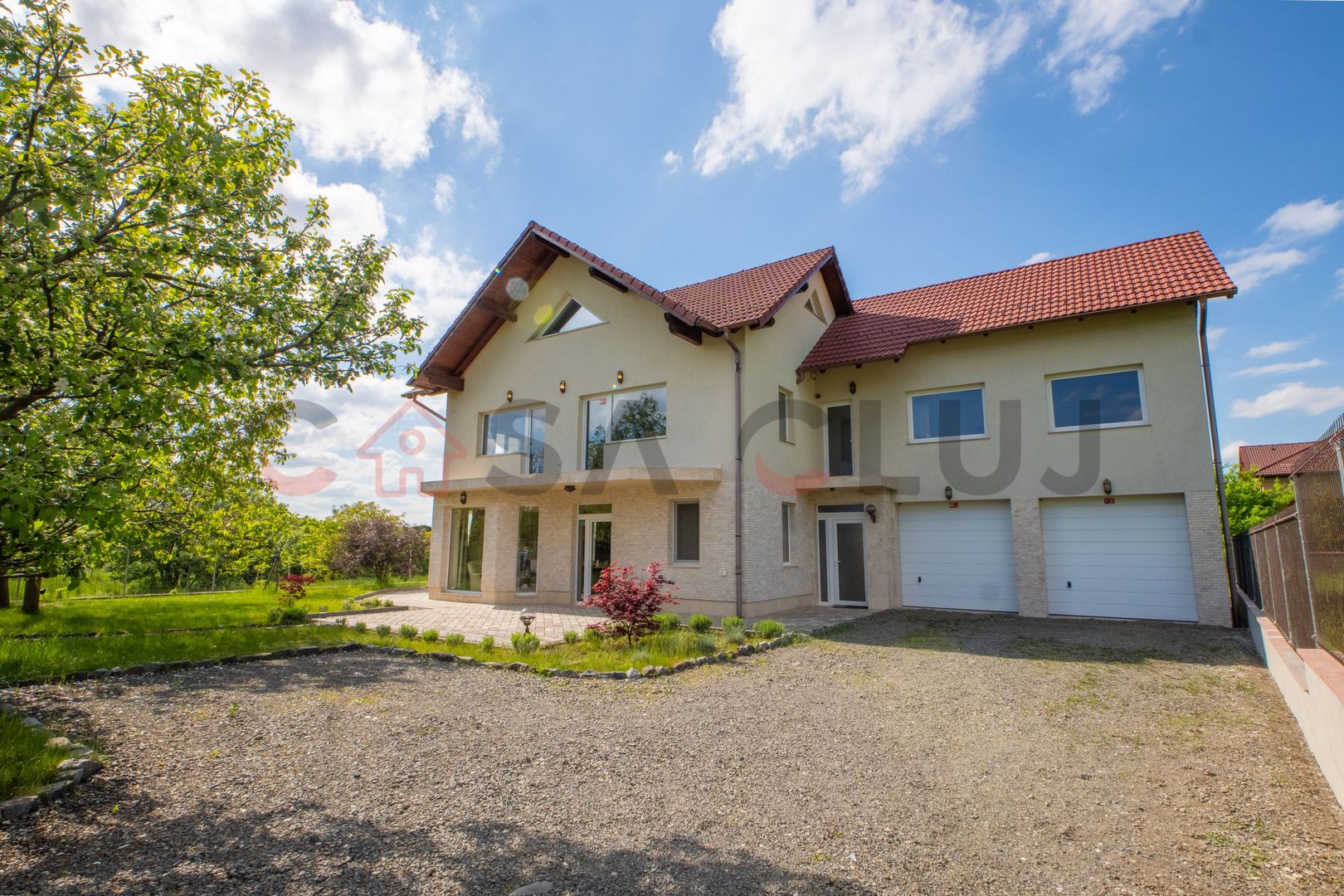 Casa de vânzare in Făget, 1000mp teren cu livadă și grădină! - Poză 2