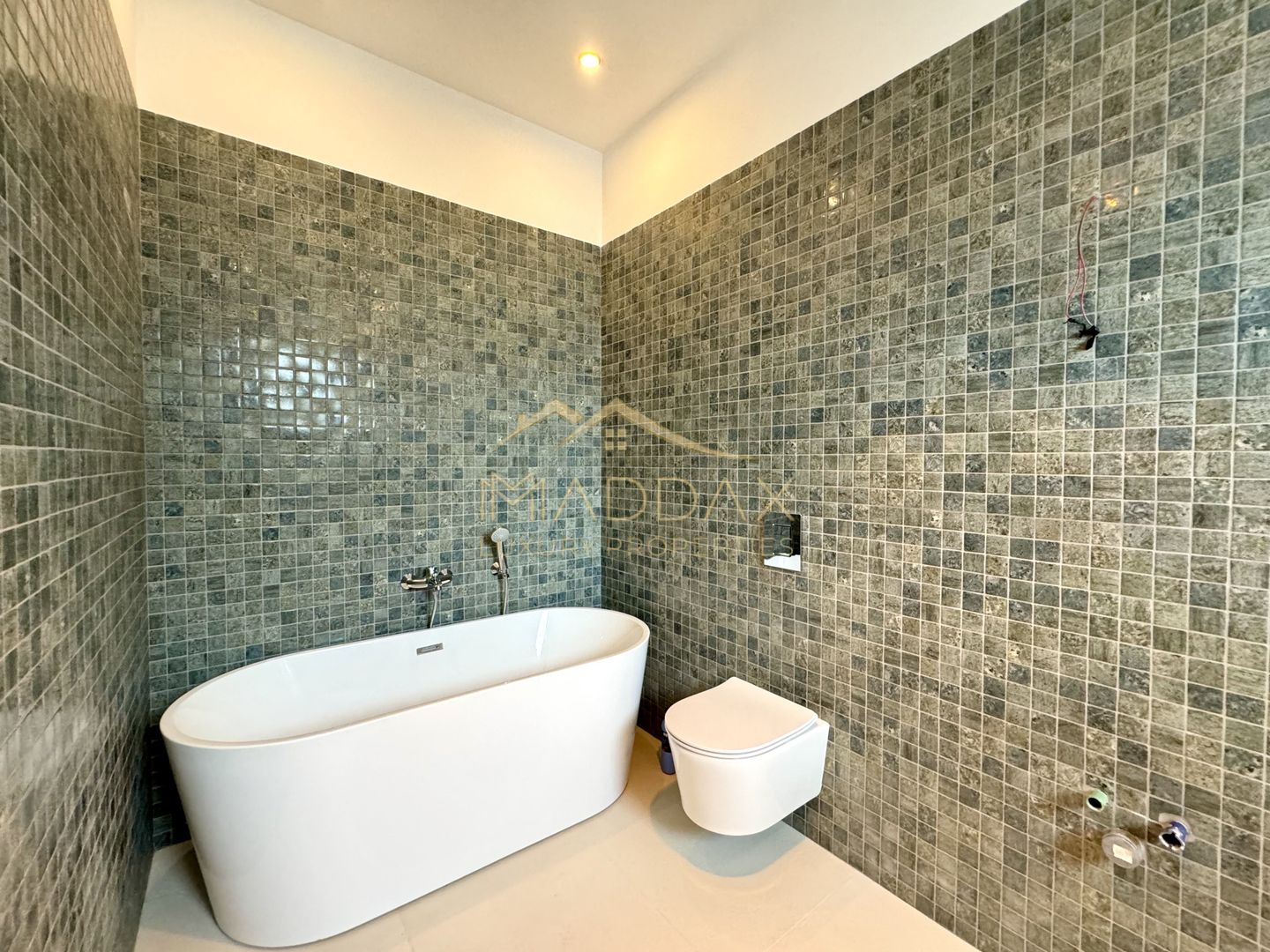 Vila cu 5 camere // * 565 mp gradina* // Tunari - Poză 32