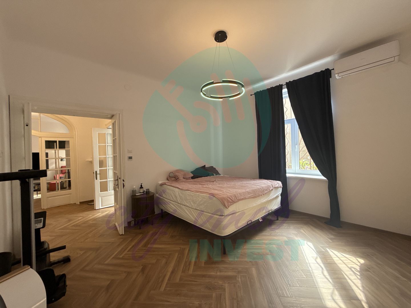 Apartament cochet vila edificata in perioada interbelica - Poză 9