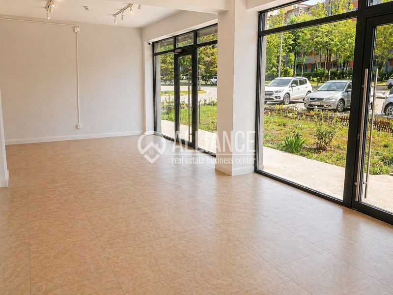 Spatiu comercial 75mp, vitrina stradala 12 m - (COD10) TOMIS NORD - Poză 5
