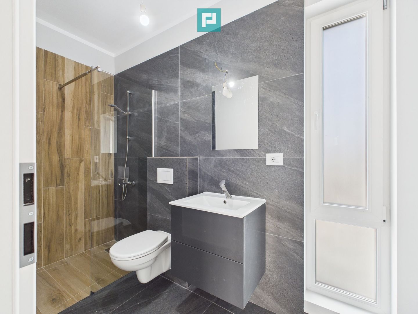 Casă Nouă si Modernă în  Remetea Mare - Poză 24