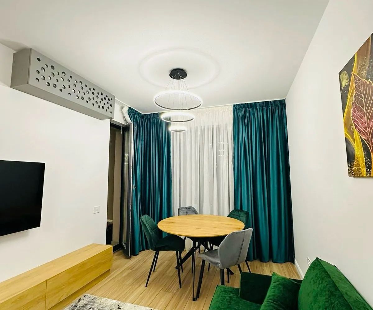 Apartament cu 3 camere decomandat - Cortina North - Poză 2