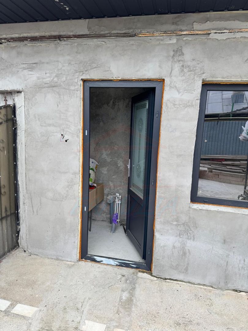 114.000 Euro- casa 3 dormitoare, 2 grupuri sanitare, zona Arcasilor - Poză 10