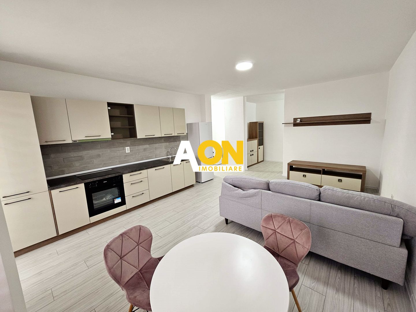 Apartament 2 camere, 53 mp utili, 2 balcoane, bloc nou - Poză 2