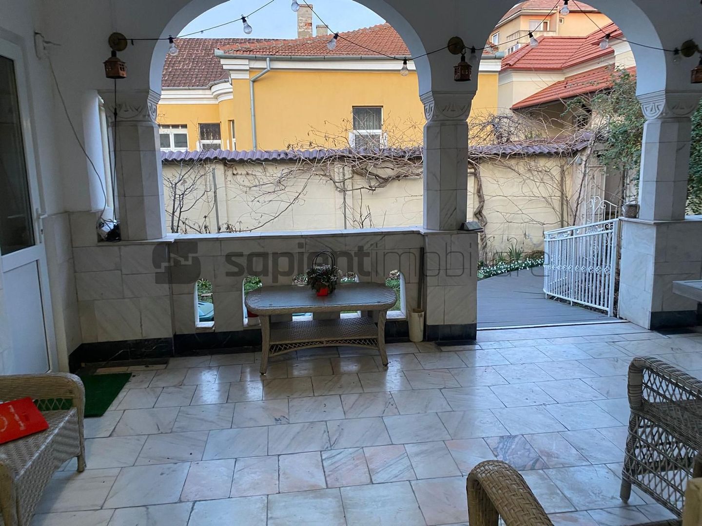 Casa ultracentrala ideala pentru inchiriere birouri - Poză 13