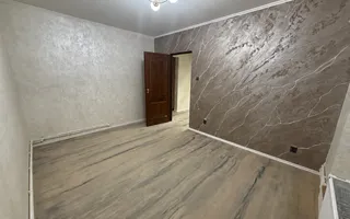 🏡 De închiriat 3 camere nemobiltate, Port, 500 Euro/luna - Poză 13