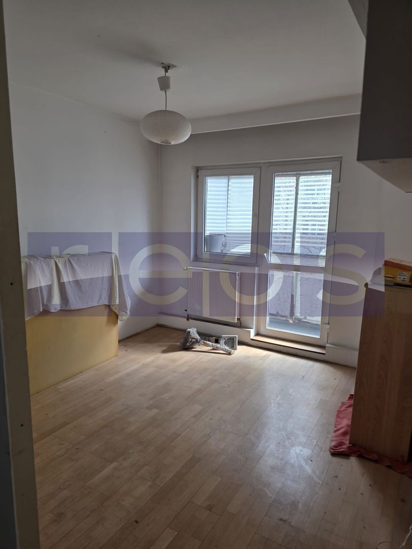 VANZARE 4 CAMERE DECOMANDAT CENTRALA PROPRIE  -TIMPURI NOI -TINERETULUI - Poză 3