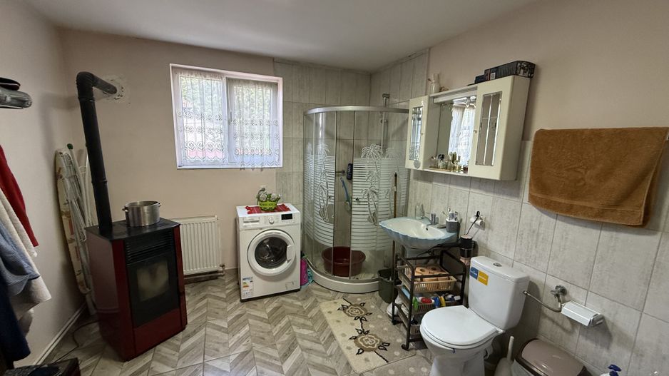2 Case + teren 1390 mp langa parcul central Provita de Sus - Poză 10