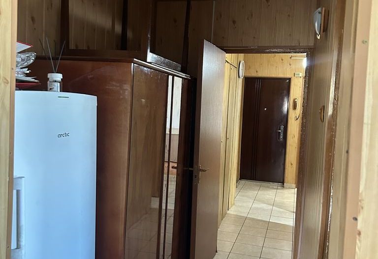 3 camere de vanzare  | centrala proprie | bloc reabilitat, 2 bai | boxă - Poză 8
