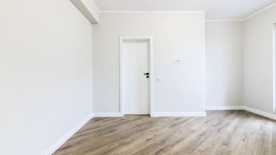 BLOC FINALIZAT, PENTHOUSE - 3 CAMERE, 2 BAI, TERASA DE 178MP,  CENTRALA PROPRIE - Poză 18