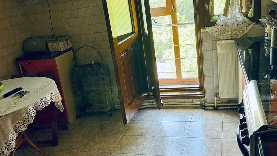 Apartament 2 cam  in zona Domneasca,et 4/4 - Poză 3