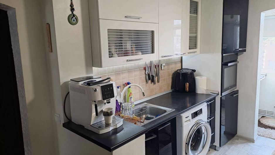 Apartament cu 2 camere de Vanzare I Suceava/Burdujeni I 77.000Euro - Poză 1