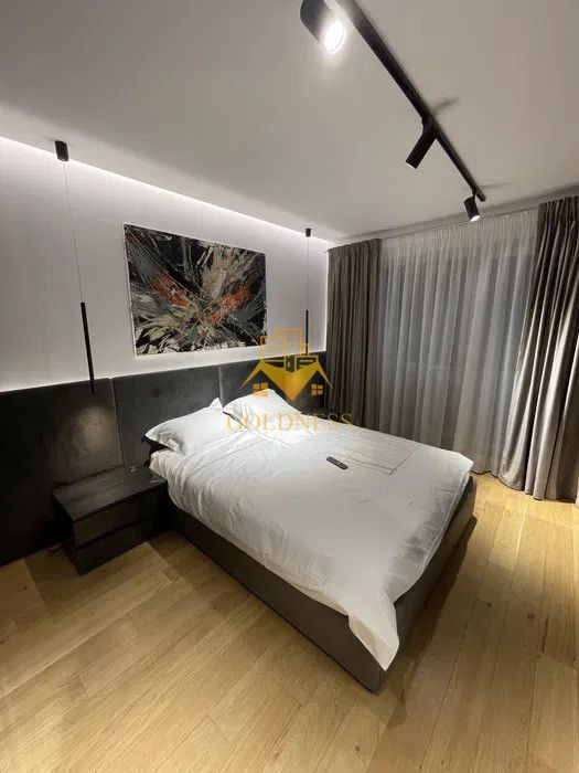 2 camere open-space, Zona Semicentrala, Traian, Piata Mihai Viteazu - Poză 1