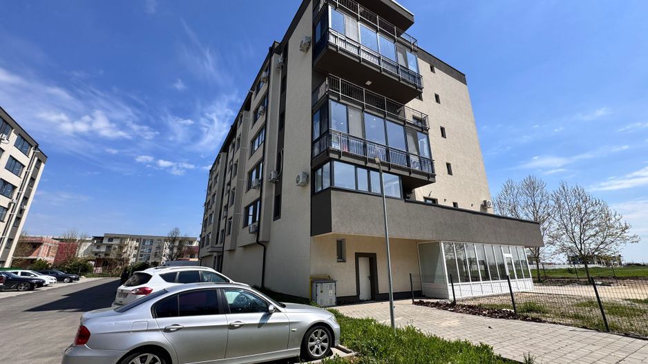 AP. 2 CAMERE PLATANI, TERASA 20 MP, MOBILAT, PARCARE INCLUSA, COMIS 0% - Poză 9