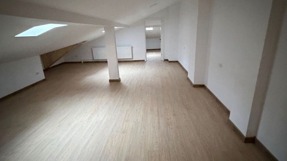 CASA INDIVIDUALA DECEBAL 5 CAMERE, CENTRALA - ACCEPTA MUNCITORI ASIA - Poză 4