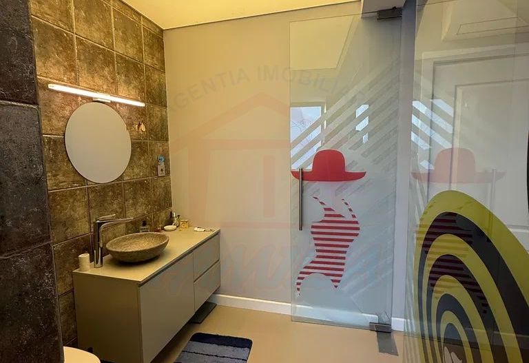 Vila mare in Pantelimon aproape de Lacul Pantelimon, la cheie - Poză 5