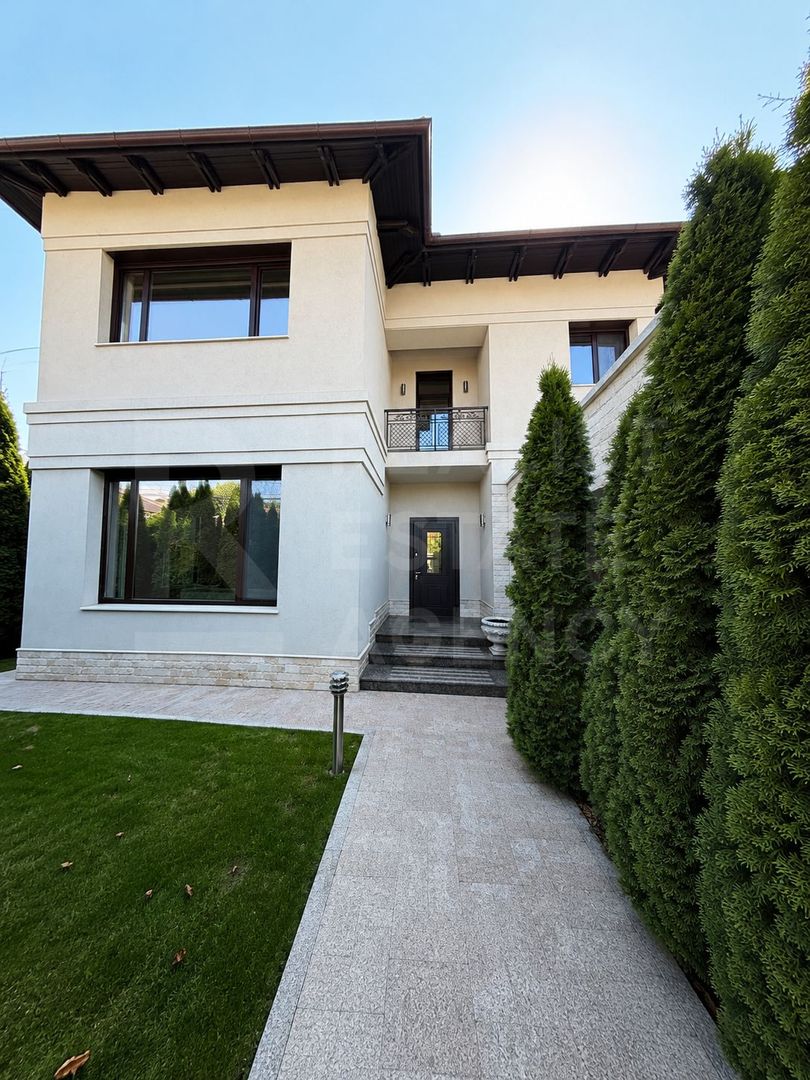 Chirie, casă, 4 camere, str. Cireșilor, Centru - Poză 4