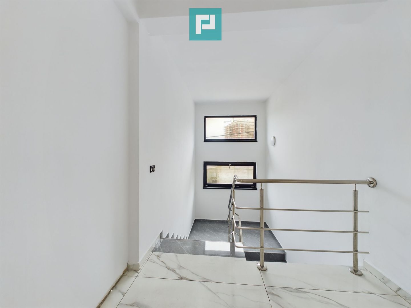 Spațiu Comercial/Birouri de 110 mp în Clădire Nouă - Poză 5