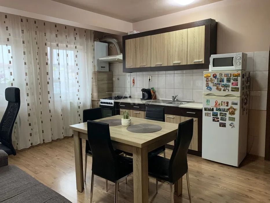 Apartament 2 camere, zona Lidl, parter înalt, parcare inclusă. - Poză 1