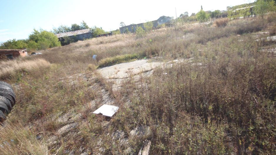 Teren de vanzare in suprafata de 5500 mp in loc.Nitchidorf - Poză 3