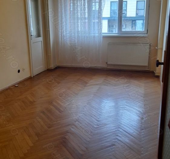 De vanzare ap 4 camere decomandat blv.Dacia - Poză 6